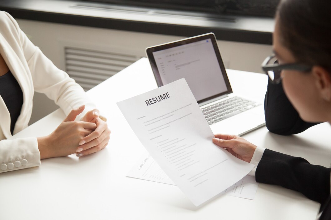 How to Use Boolean Search on LinkedIn and Naukri to Find Hidden Job Gems [Updated-2026]